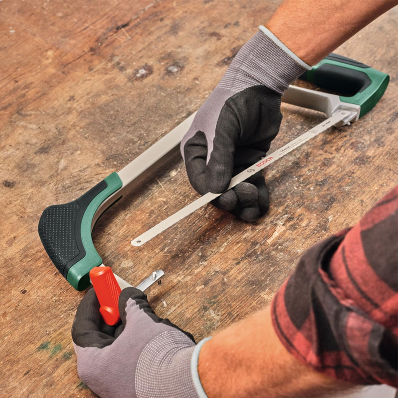 BOSCH Ножівка по металу , 300мм, 24TPI, пластикове руків'я (1600A02ZA8)