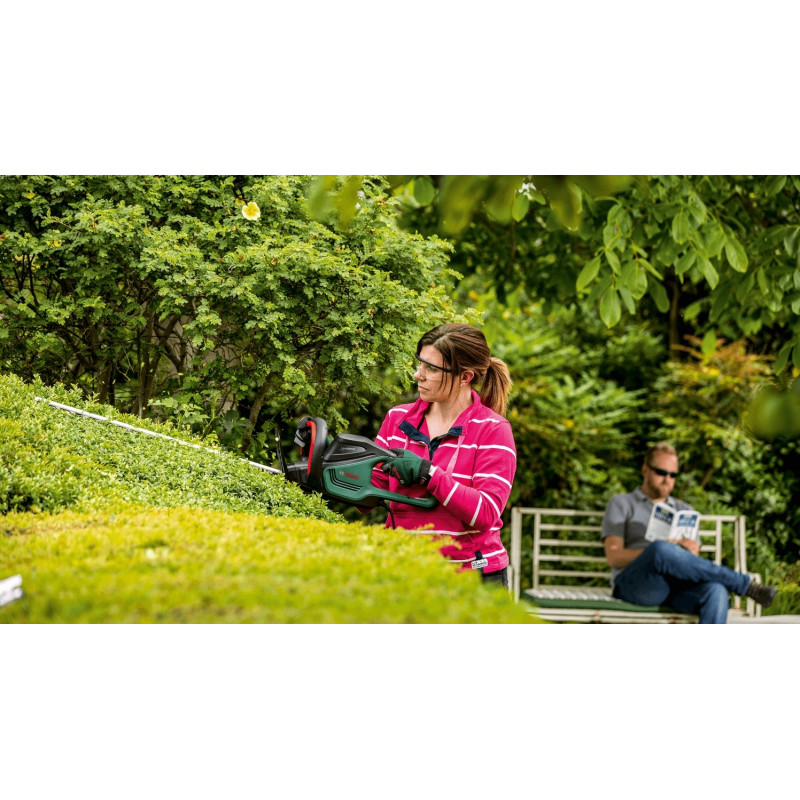 BOSCH Кущоріз AdvancedHedgeCut 70 500Вт 70см крок різу 34мм 4.1 кг (06008C0903)