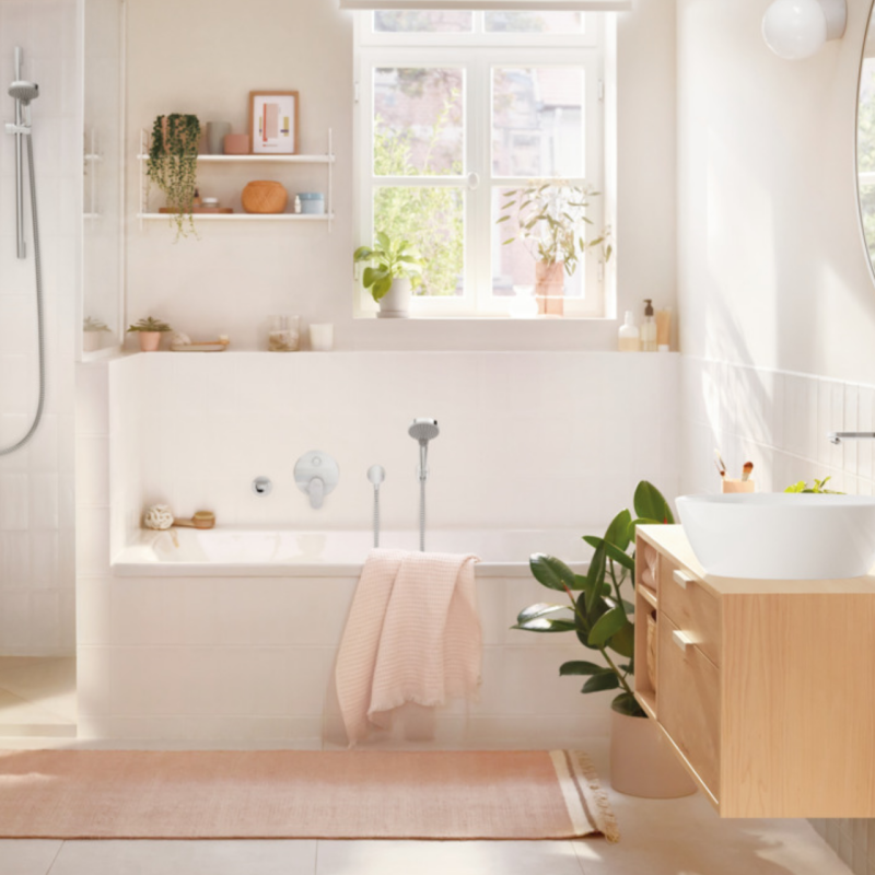 Hansgrohe Смеситель для умывальника Rebris E CoolStart 80 (72466000)